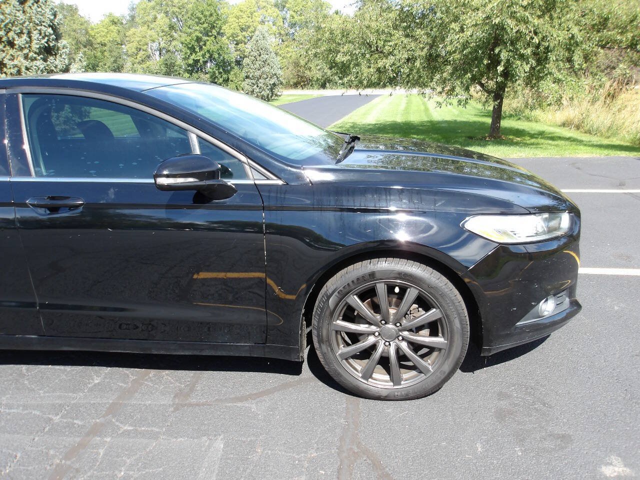 Used 2016 Ford Fusion SE FWD image 31