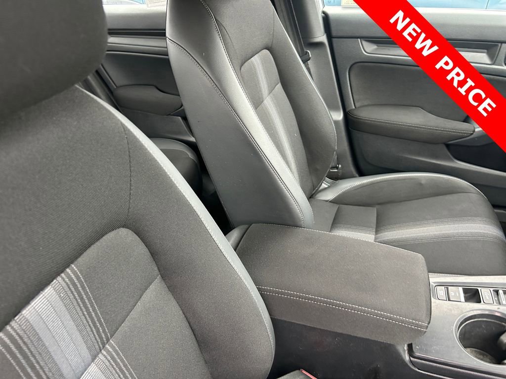 Certified 2023 Honda Civic Sport image 30