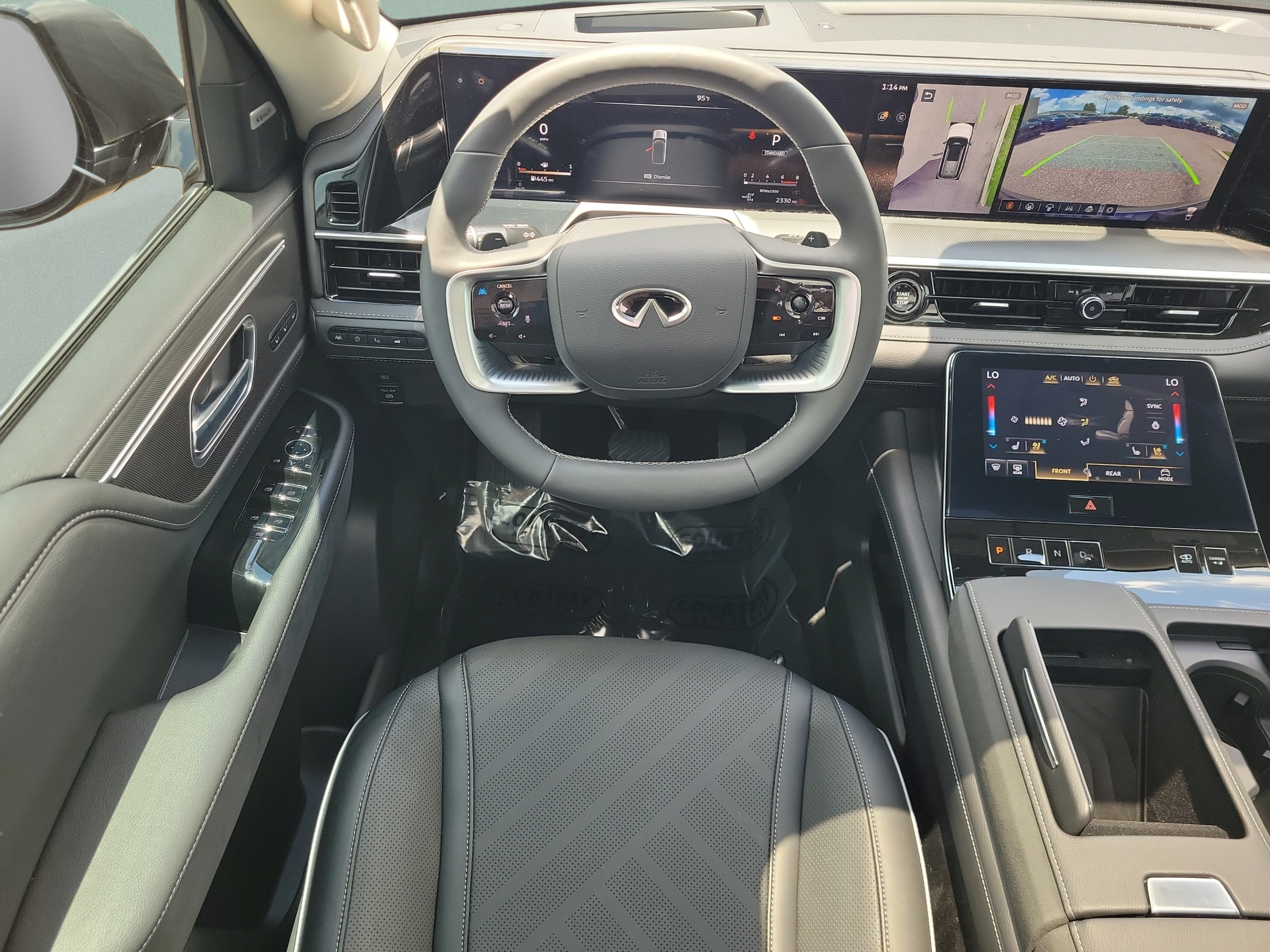 Certified 2026 INFINITI QX80 Luxe w/ Cargo Package AWD/4WD image 6
