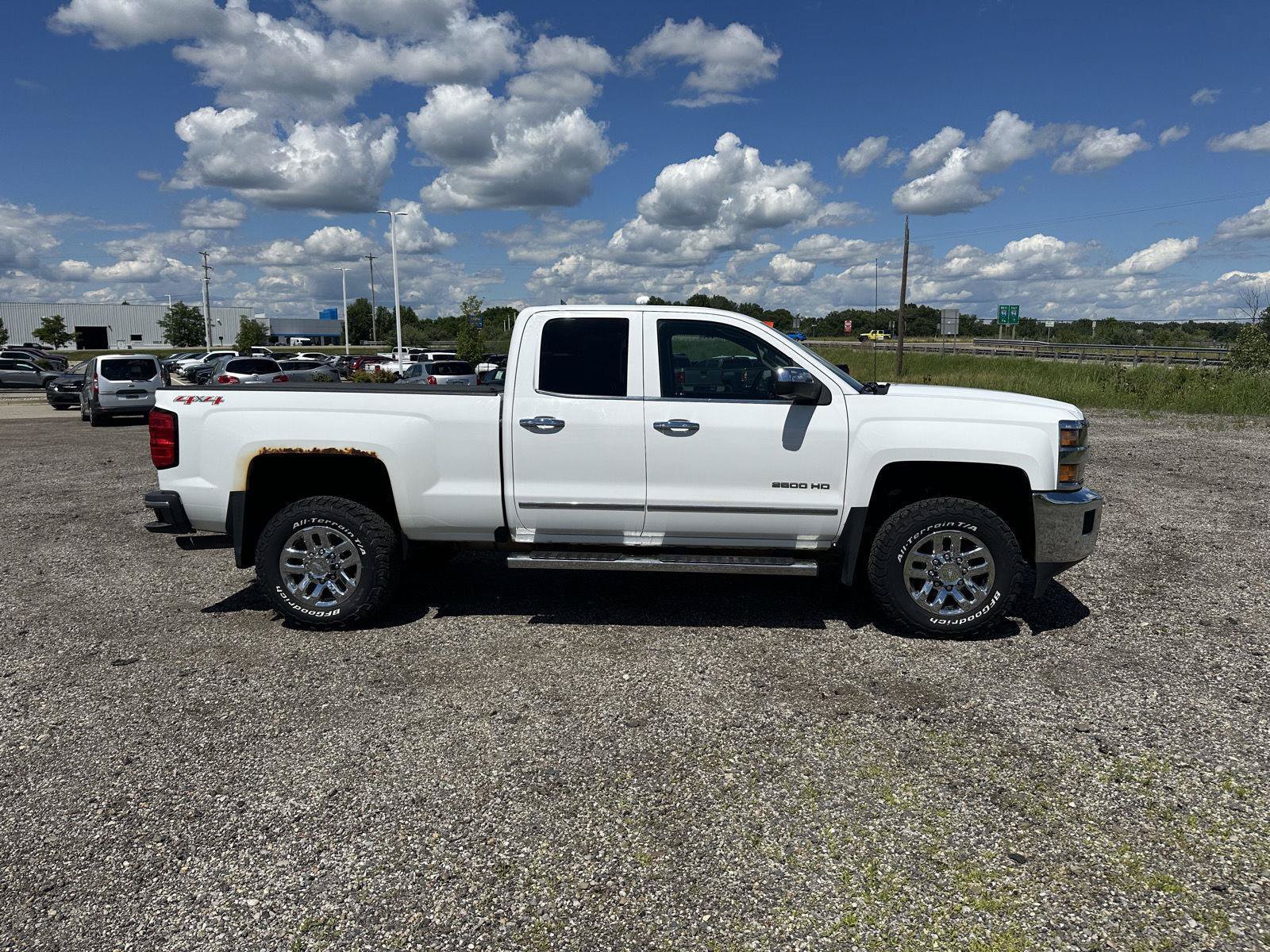 Used 2016 Chevrolet Silverado 2500 LTZ AWD/4WD image 2