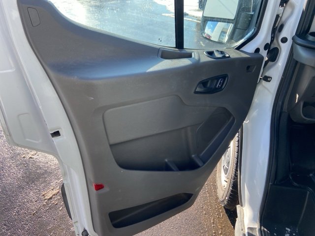 Used 2022 Ford Transit 250 148 High Roof Extended image 9