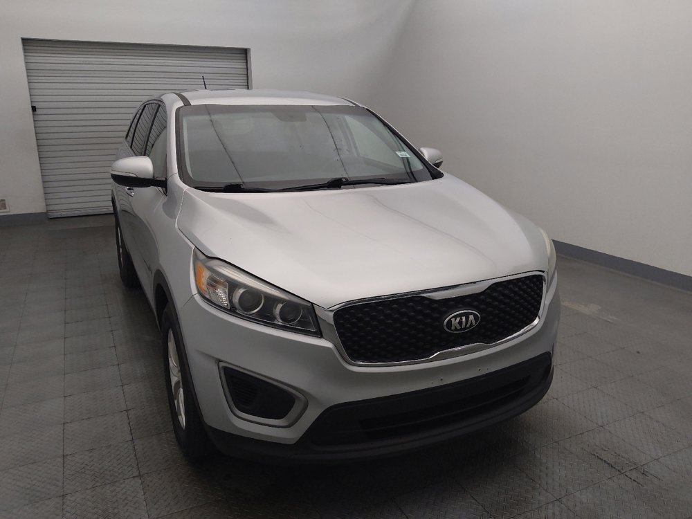 Used 2016 Kia Sorento L image 14