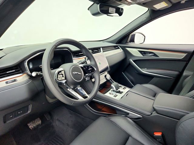Used 2026 Jaguar F-PACE R-Dynamic S image 20