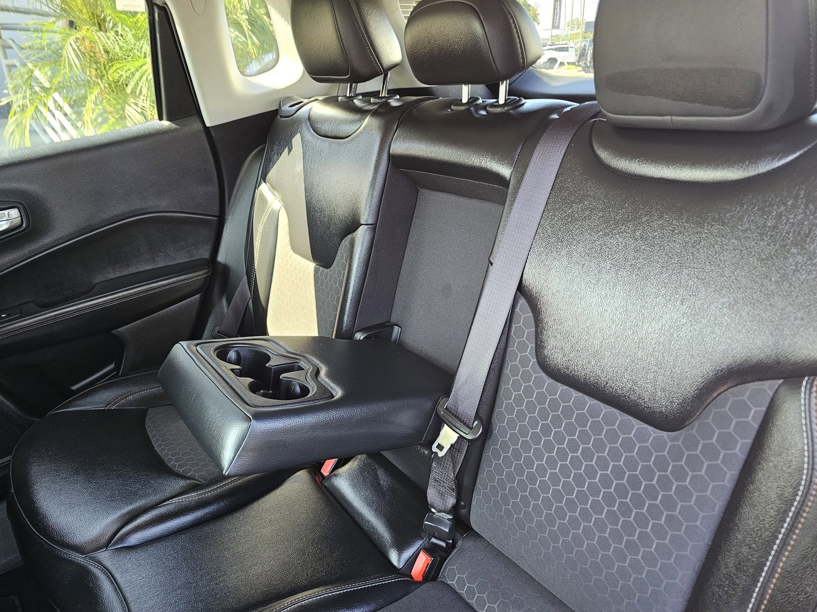 Used 2019 Jeep Compass Latitude w/ Popular Equipment Group image 26