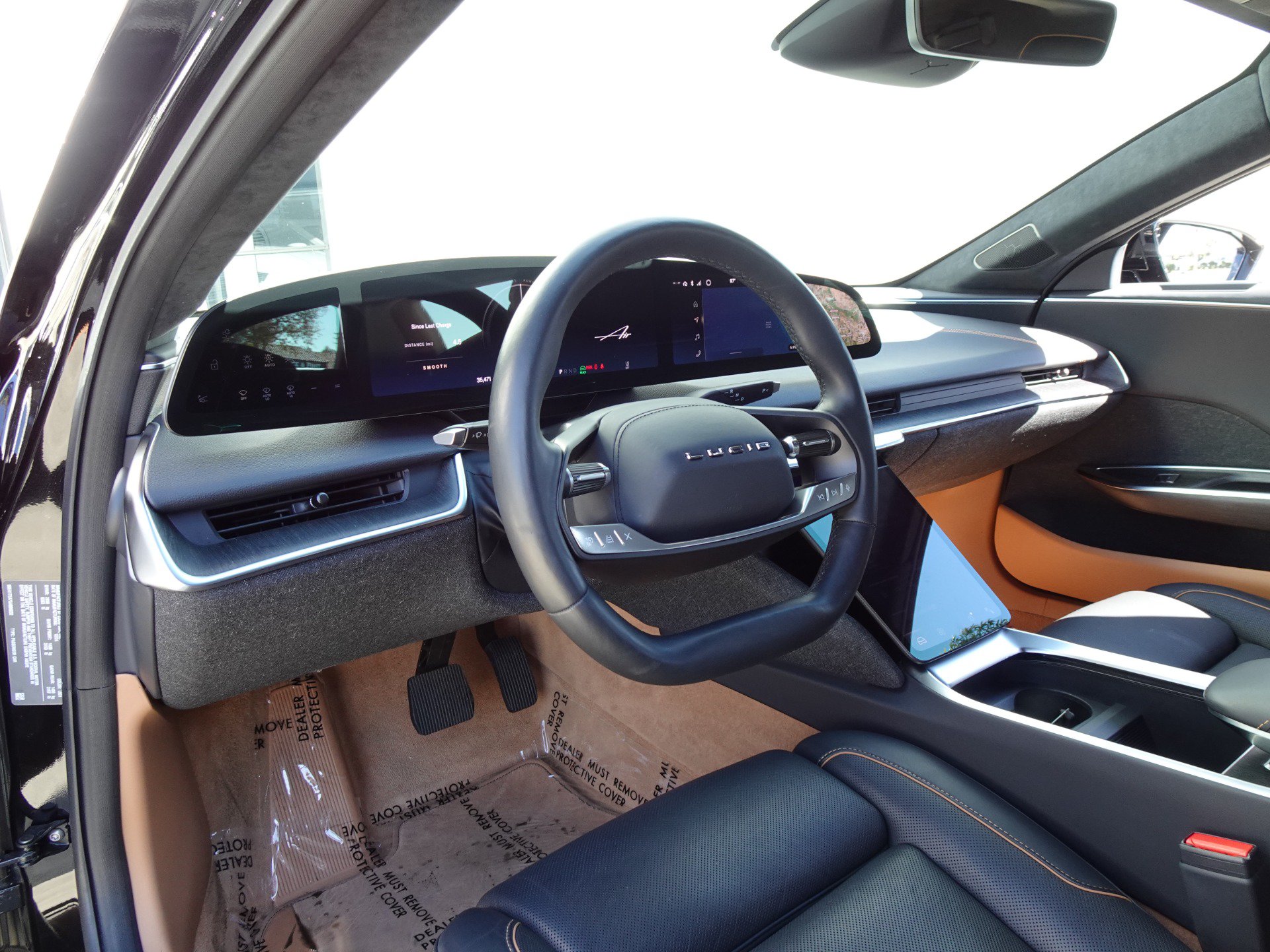 Used 2025 Lucid Air Touring AWD/4WD image 9