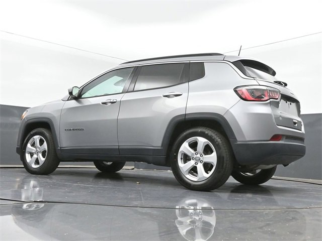 Used 2019 Jeep Compass Latitude image 35
