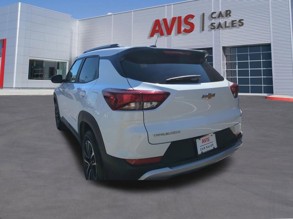 Used 2025 Chevrolet TrailBlazer LT image 9