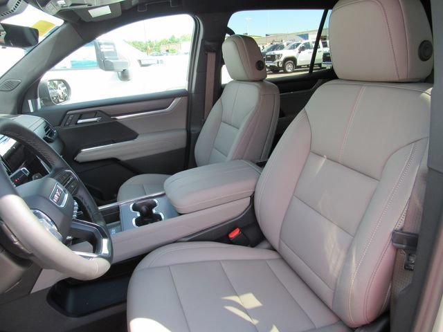 New 2026 GMC Acadia Elevation w/ Elevation Premium Package AWD/4WD image 13