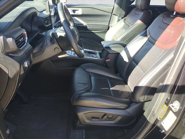 Used 2022 Ford Explorer Platinum w/ Equipment Group 601A image 17
