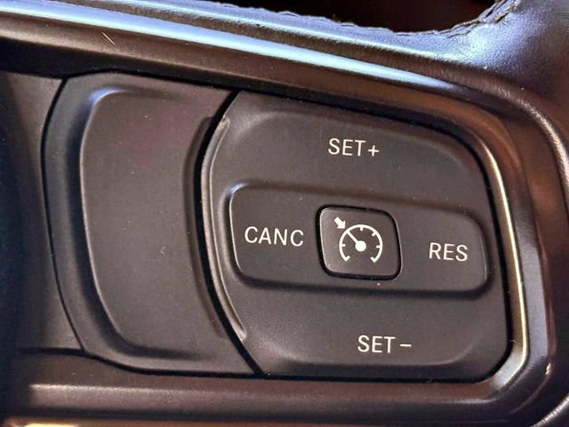 Used 2022 Jeep Gladiator Sport AWD/4WD image 21