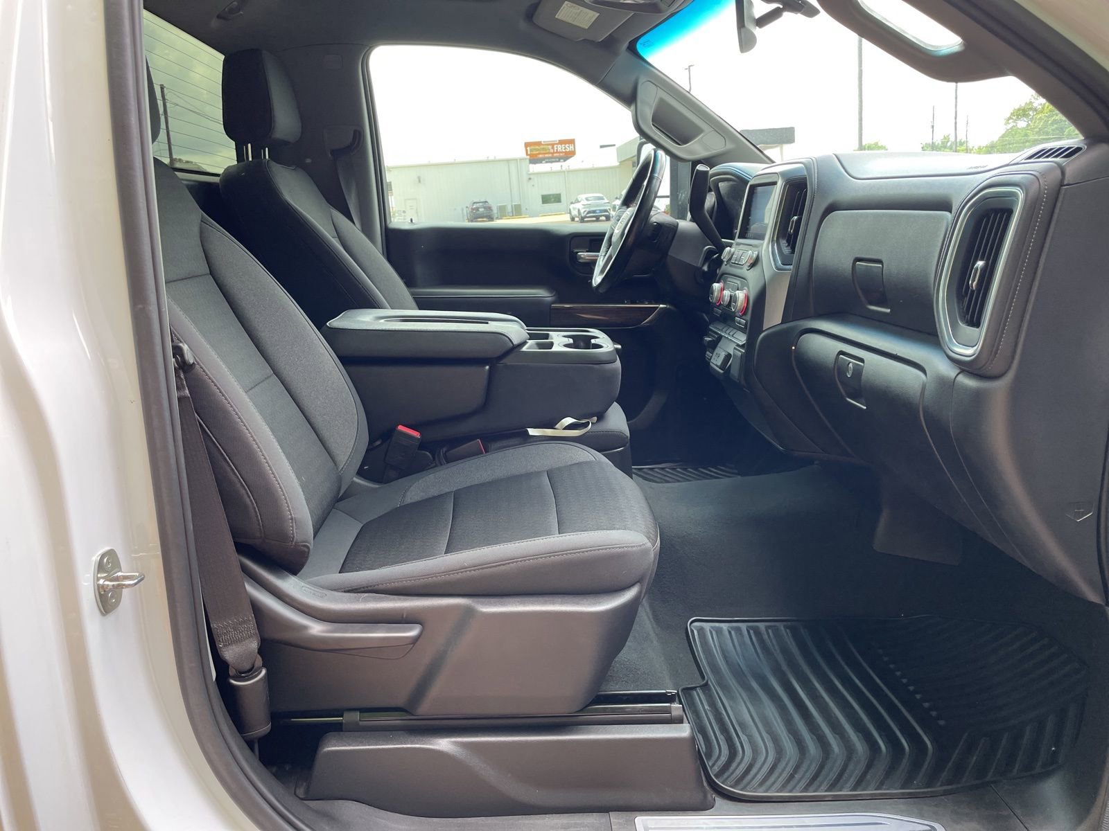 Used 2022 GMC Sierra 3500 SLE w/ SLE Convenience Package AWD/4WD image 24
