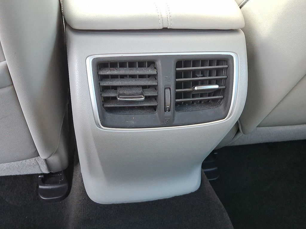 Certified 2017 Acura TLX w/ Technology Package FWD image 11