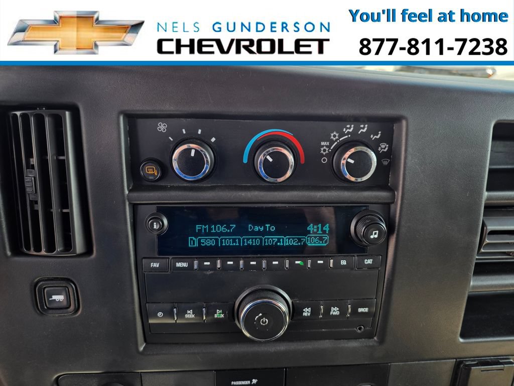 Used 2017 GMC Savana 3500 Extended RWD image 15