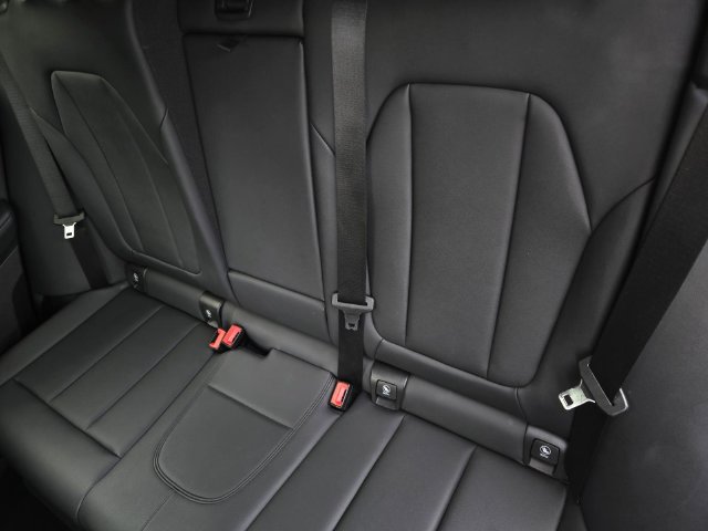 Used 2019 BMW X3 sDrive30i w/ Driving Assistance Package RWD image 14