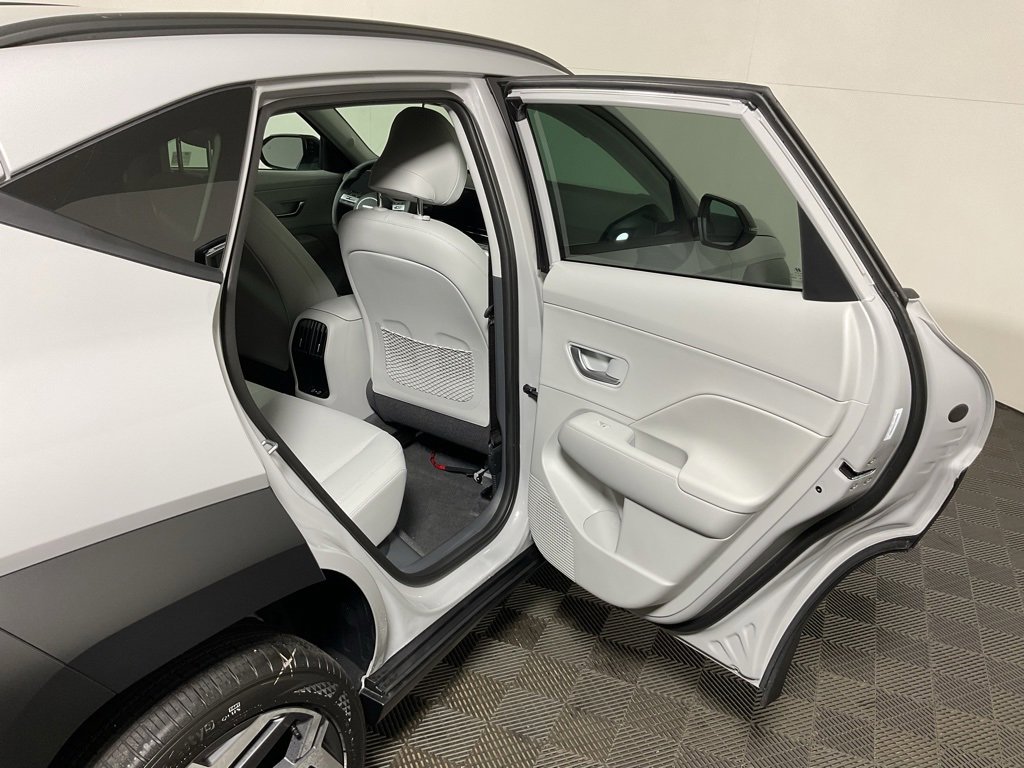 New 2026 Hyundai Kona SEL Premium image 31