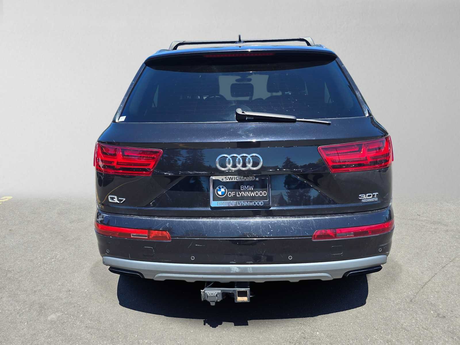 Used 2017 Audi Q7 3.0T Premium AWD/4WD image 4