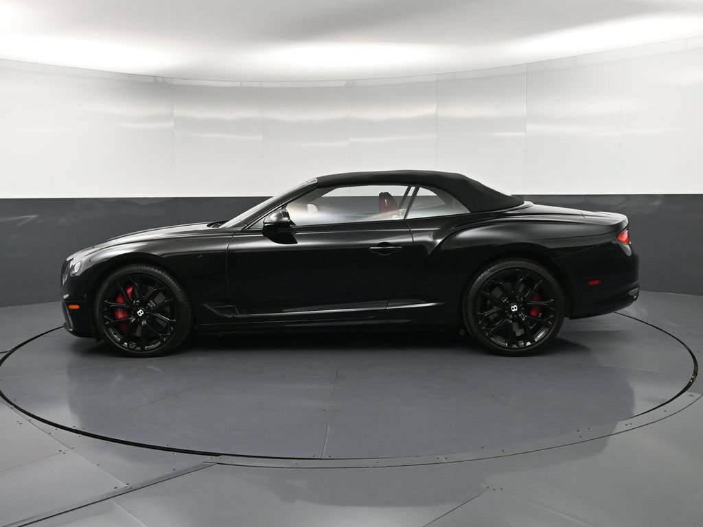 Certified 2023 Bentley Continental GT V8 AWD/4WD image 2