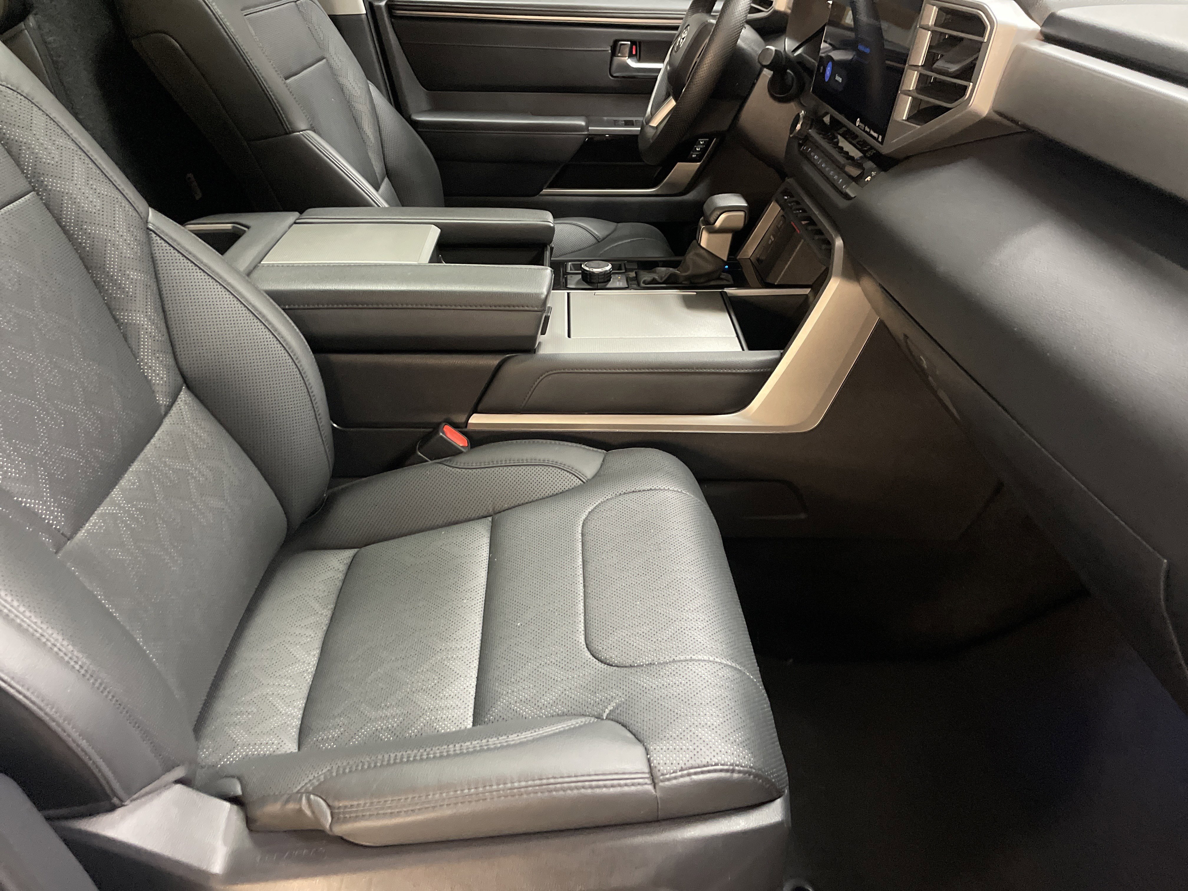 Certified 2024 Toyota Sequoia Limited w/ Tow Technology Package image 35