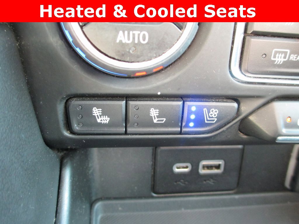 Certified 2023 Chevrolet Suburban High Country image 16