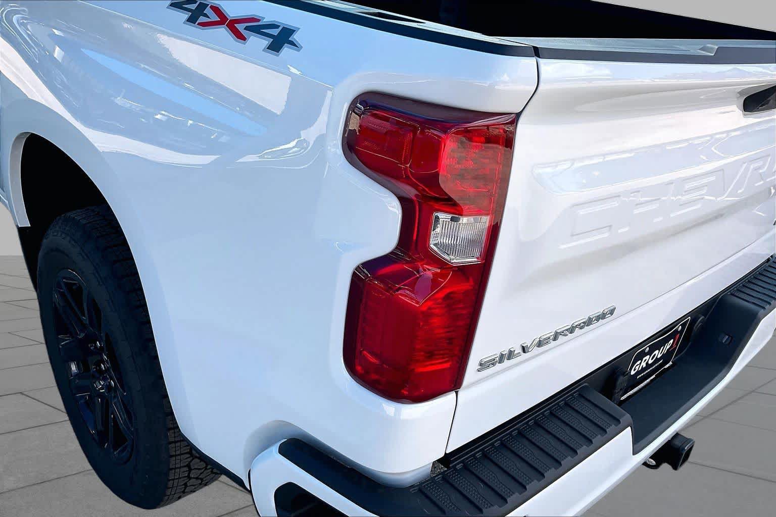 New 2026 Chevrolet Silverado 1500 Custom AWD/4WD image 14