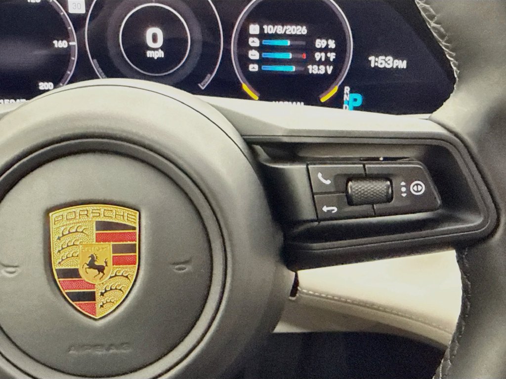 Used 2022 Porsche Taycan RWD image 12