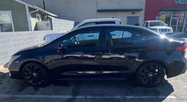 Certified 2022 Toyota Corolla SE w/ Carpet Mat Package (TMS) FWD image 3
