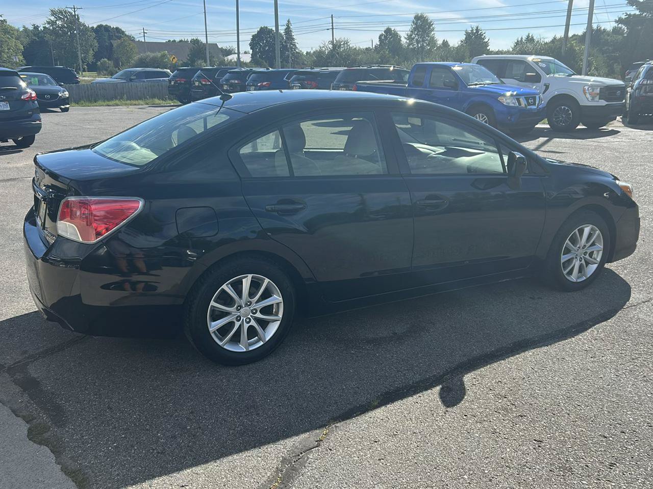 Used 2013 Subaru Impreza 2.0i Premium w/ Popular Pkg 2 AWD/4WD image 4