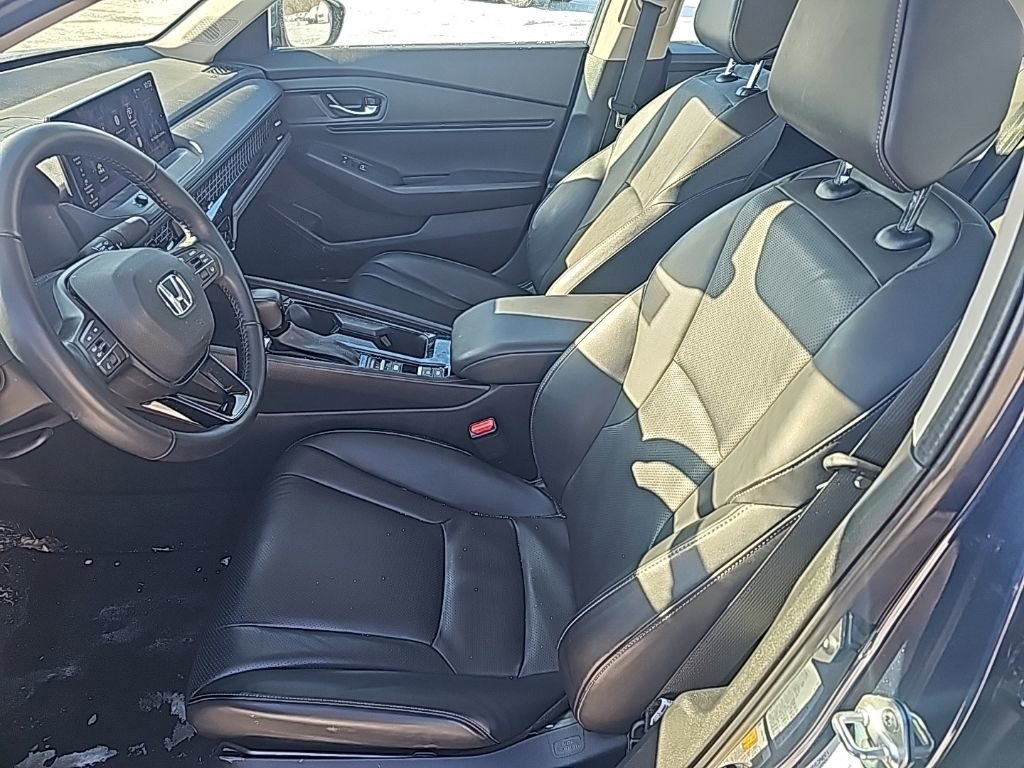 Used 2023 Honda Accord EX-L image 9