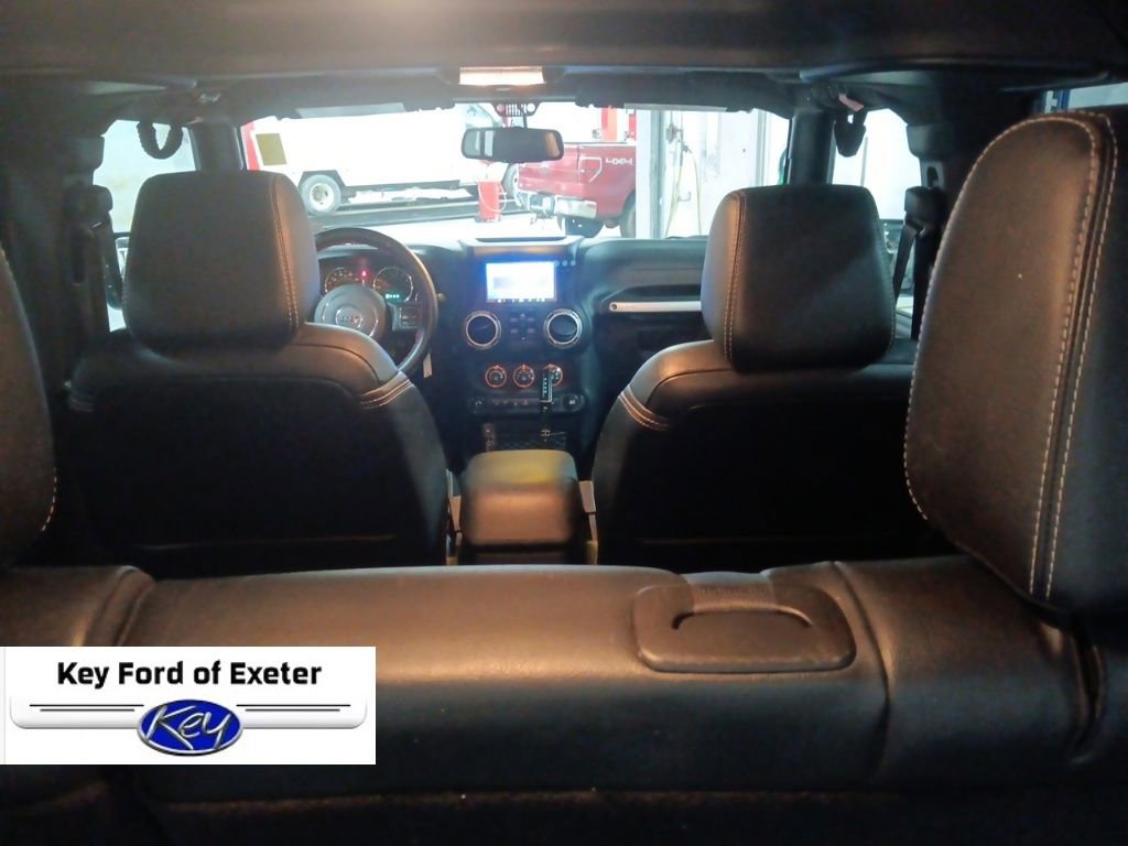 Used 2017 Jeep Wrangler Unlimited Sahara w/ Dual Top Group image 21