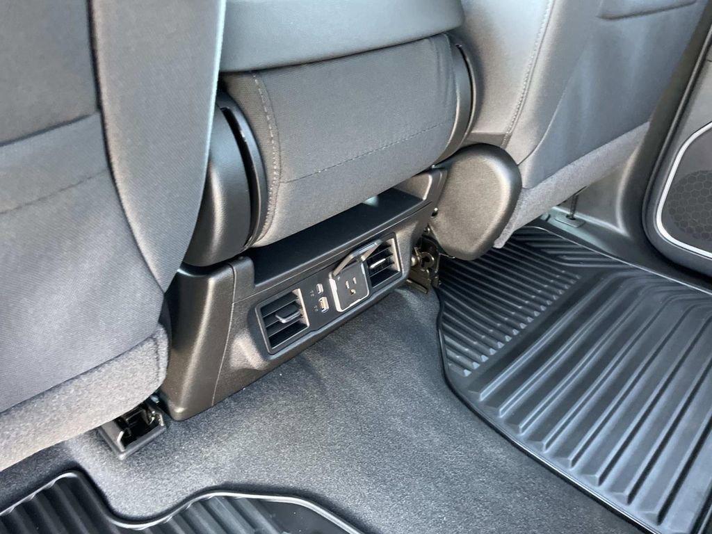 New 2026 GMC Sierra 2500 SLE AWD/4WD image 15