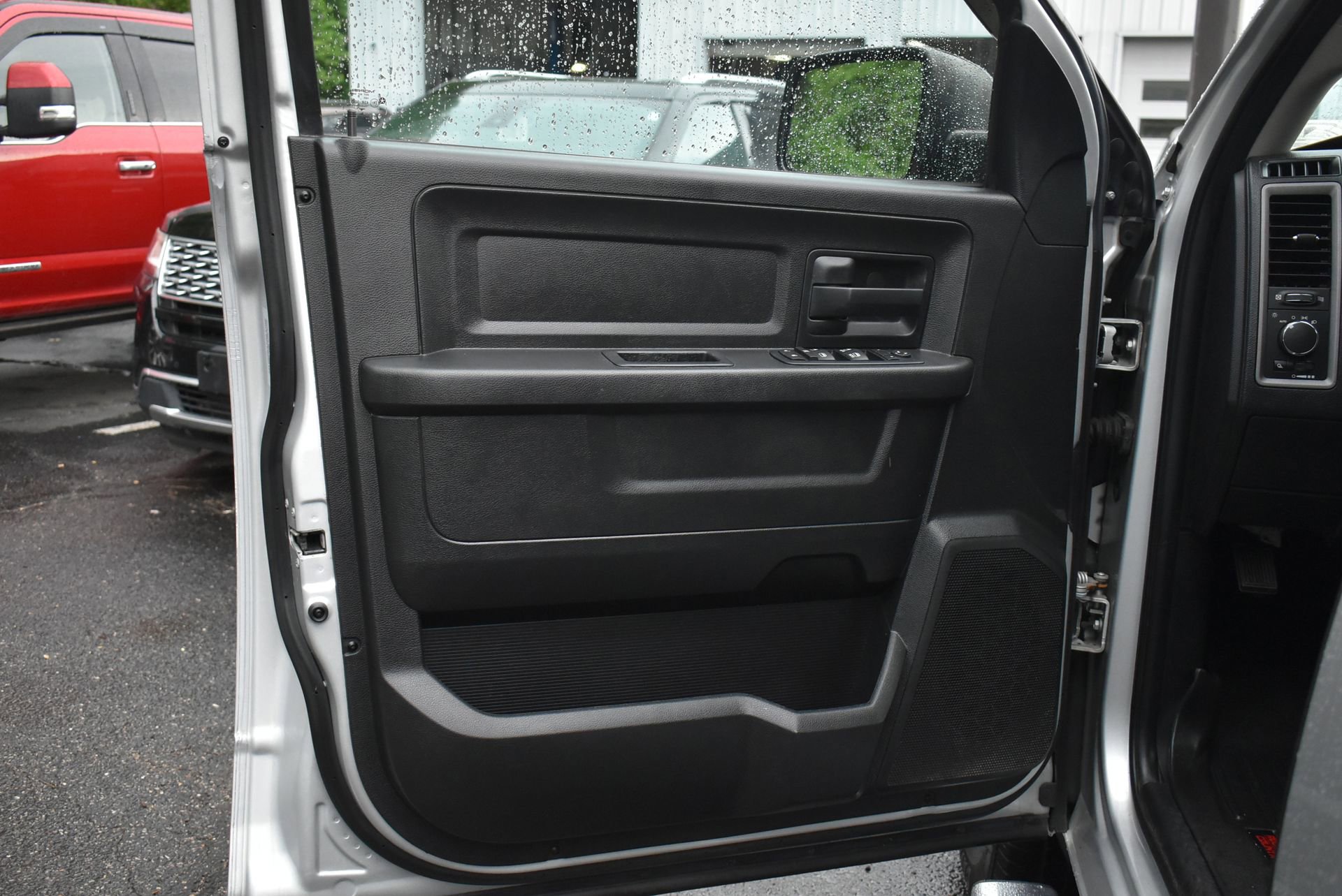 Used 2016 RAM 1500 Tradesman w/ Popular Equipment Group AWD/4WD image 12