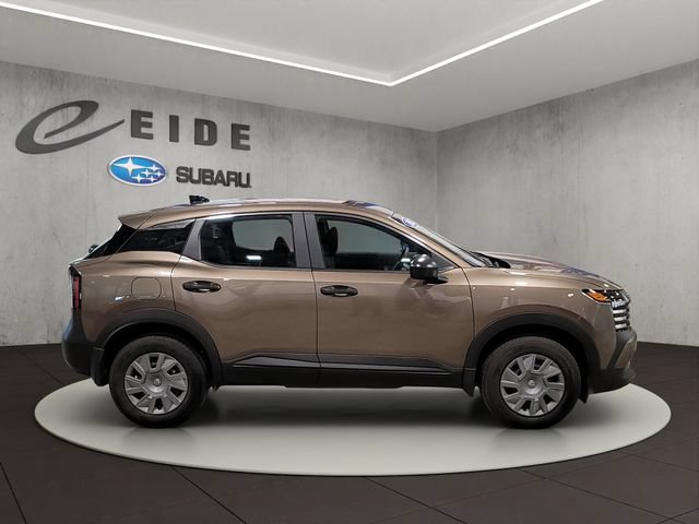 Used 2026 Nissan Kicks S FWD image 11