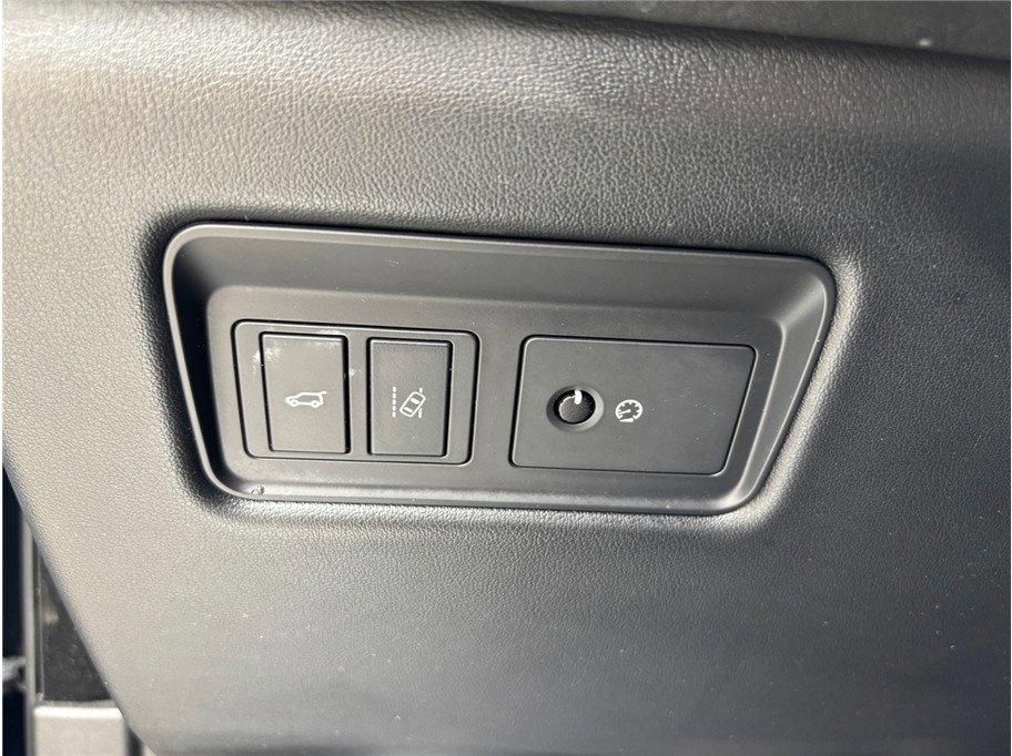 Used 2016 Land Rover Range Rover Supercharged image 34
