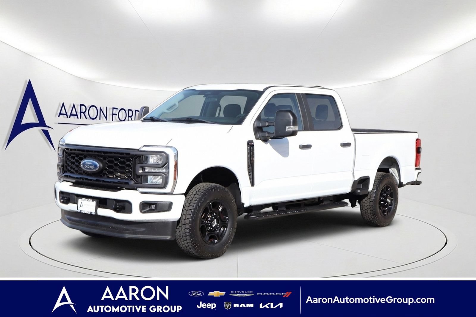 Used 2024 Ford F250 XL w/ STX Appearance Package AWD/4WD image 1