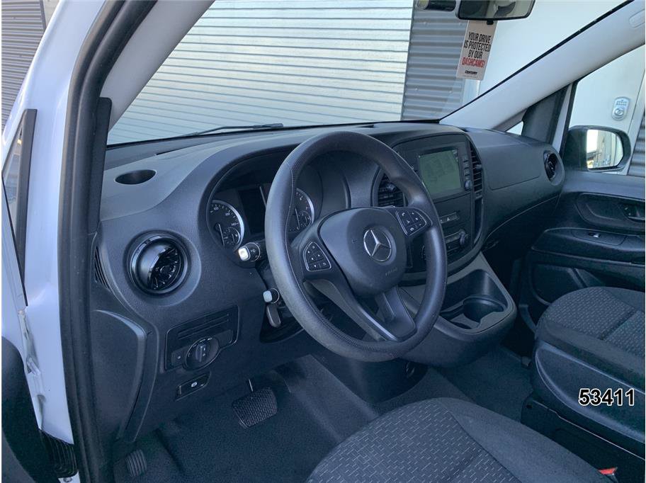 Used 2023 Mercedes-Benz Metris image 24