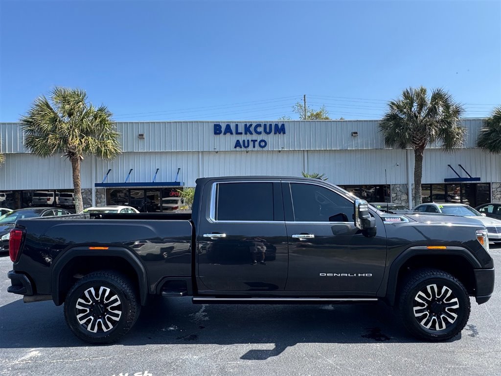 Used 2021 GMC Sierra 2500 Denali w/ Denali Ultimate Package image 1