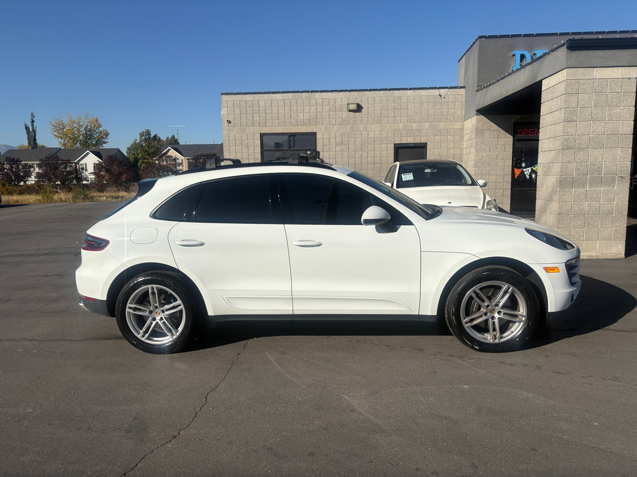 Used 2018 Porsche Macan image 5