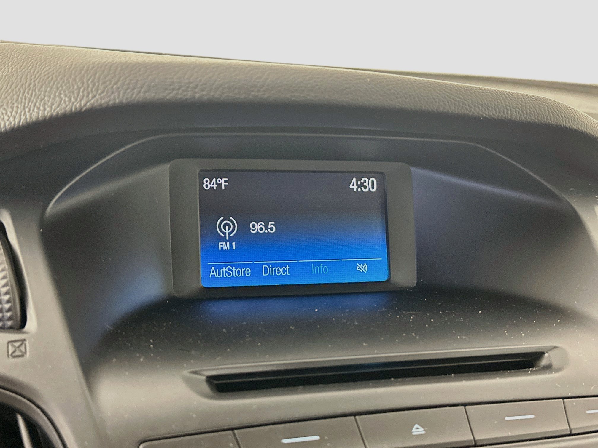 Used 2015 Ford Focus SE FWD image 19