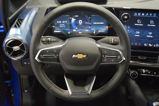 New 2026 Chevrolet Equinox EV LT w/ Convenience Package II FWD image 31