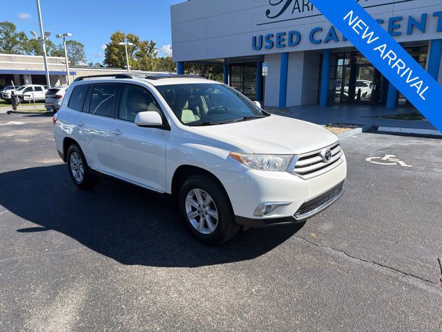 Used 2011 Toyota Highlander SE w/ Tow Pkg FWD image 1