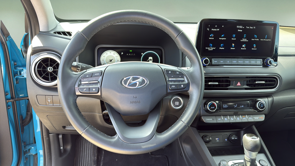 Used 2022 Hyundai Kona Limited w/ Cargo Package AWD/4WD image 23