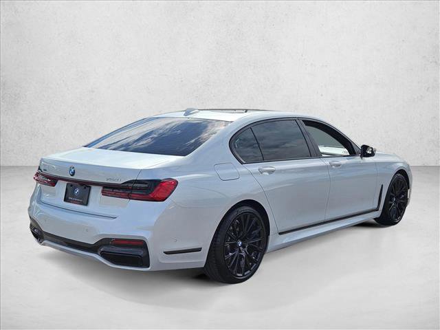 Used 2022 BMW 750i xDrive w/ Autobahn Package image 5