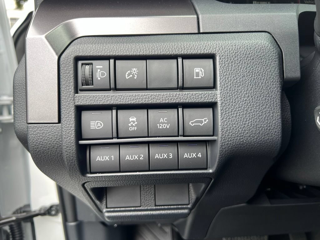 New 2026 Toyota 4Runner TRD Off-Road Premium AWD/4WD image 40