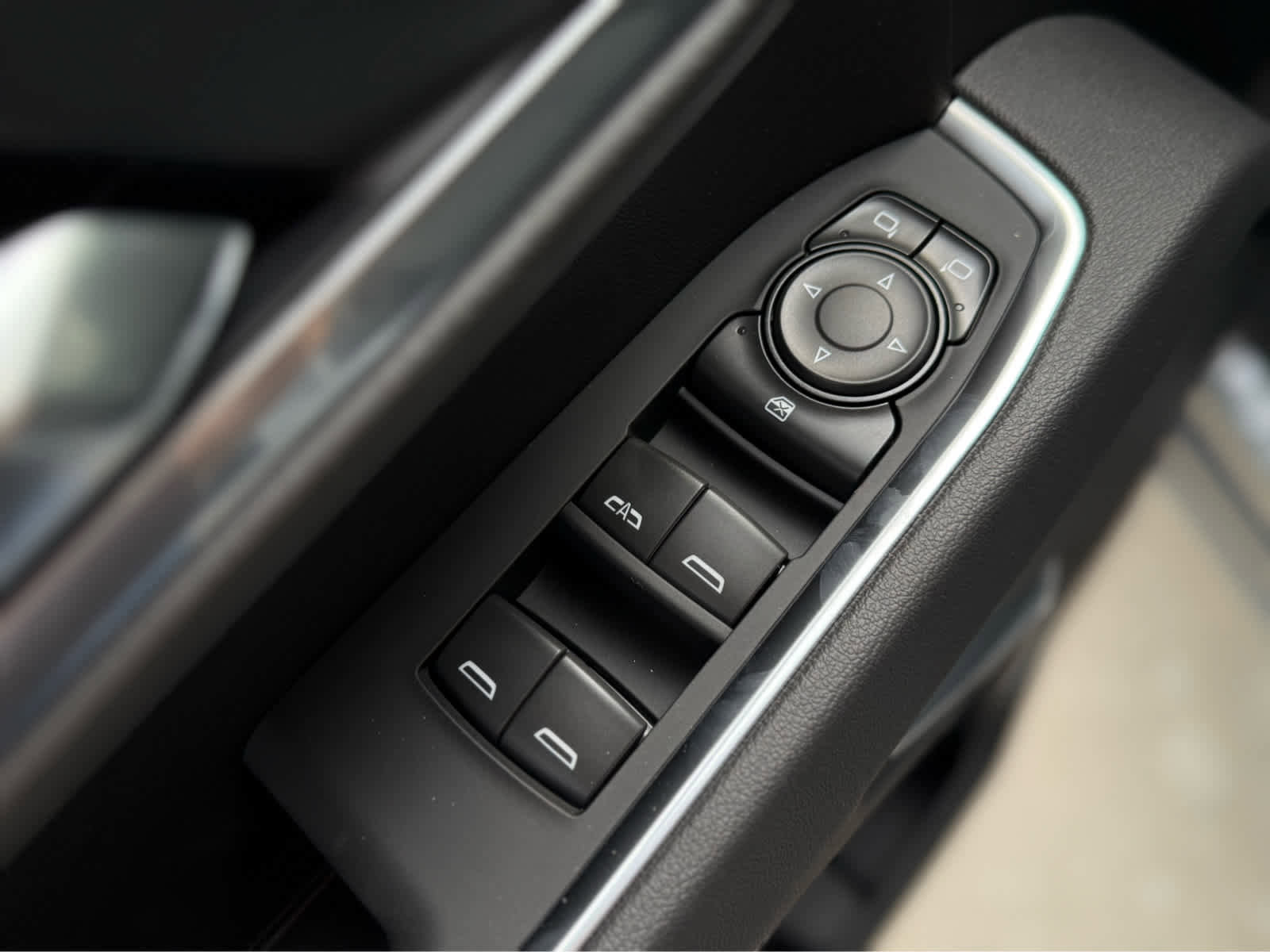 New 2026 Chevrolet Silverado 1500 LT image 17