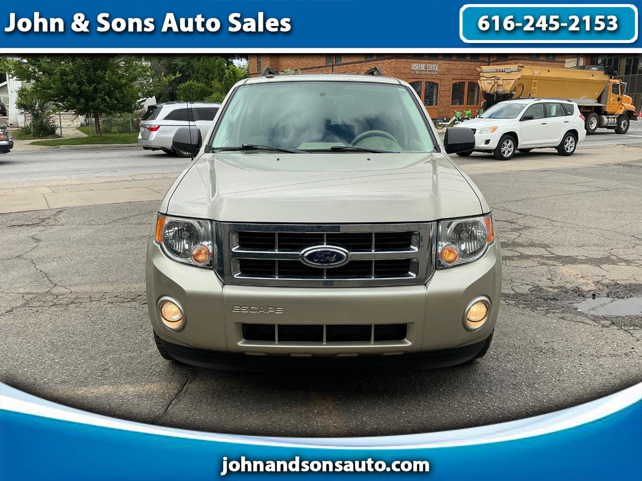Used 2012 Ford Escape XLT AWD/4WD image 1