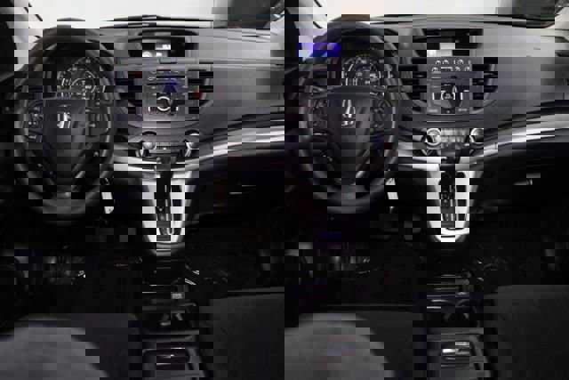 Used 2014 Honda CR-V LX image 2