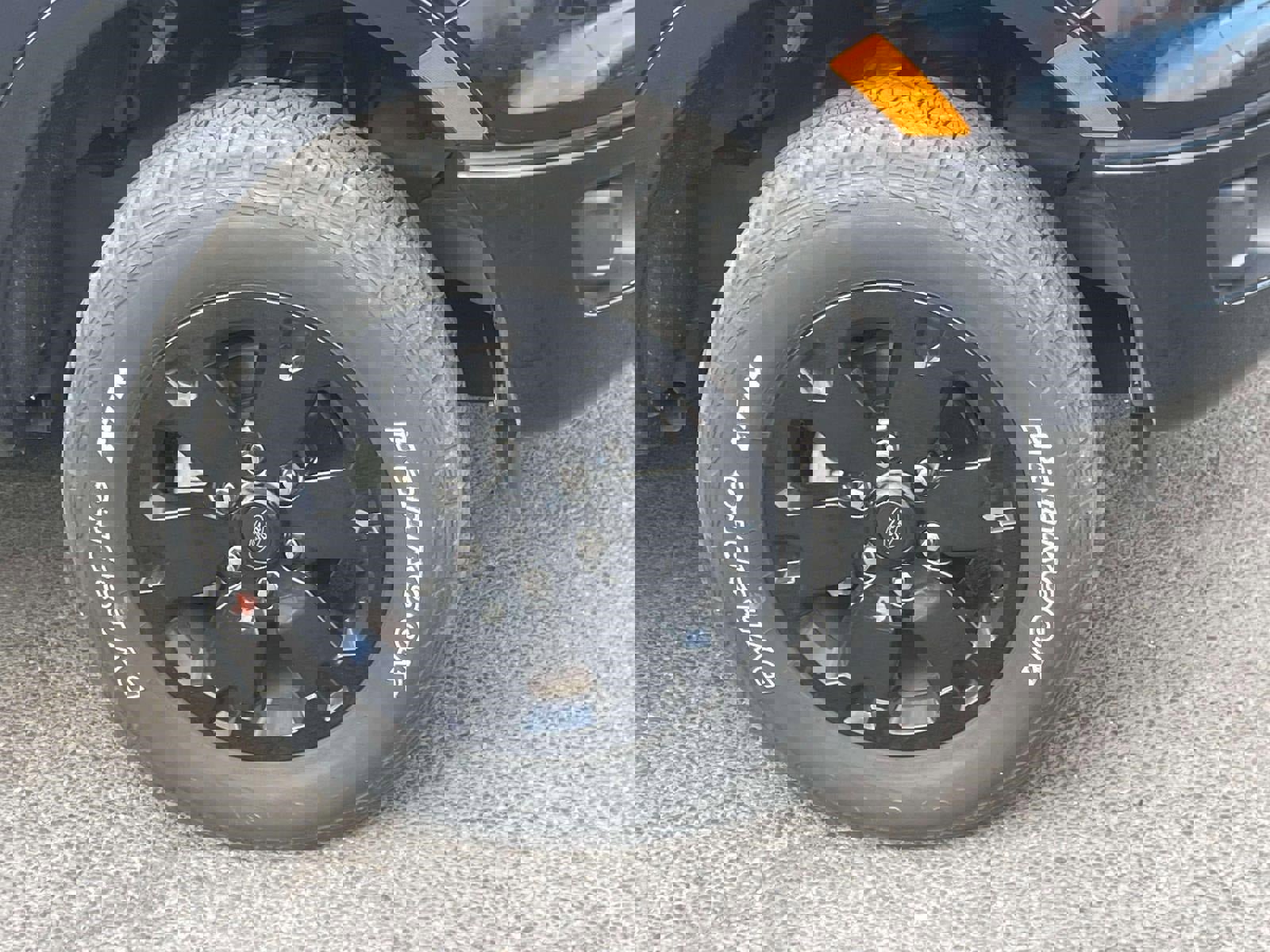 Used 2022 Ford Ranger Lariat w/ Equipment Group 501A High image 9