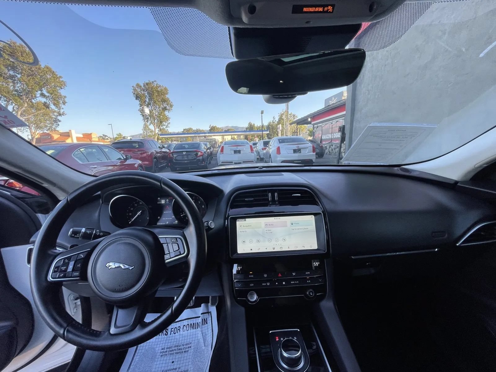 Used 2019 Jaguar F-PACE Premium AWD/4WD image 10