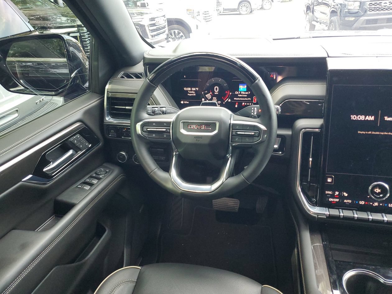 Used 2025 GMC Yukon XL Elevation RWD image 12
