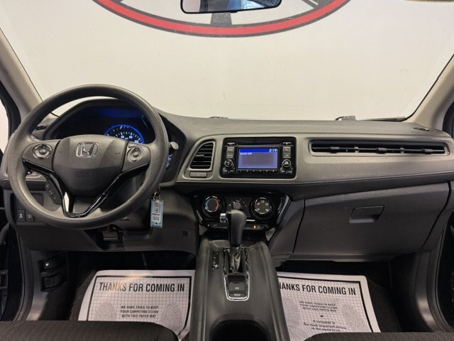 Used 2017 Honda HR-V LX image 11